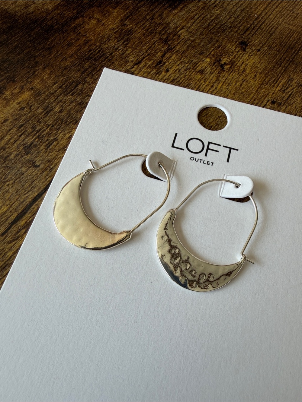 Accessory Subcategory Identification - Picture 2 of 4